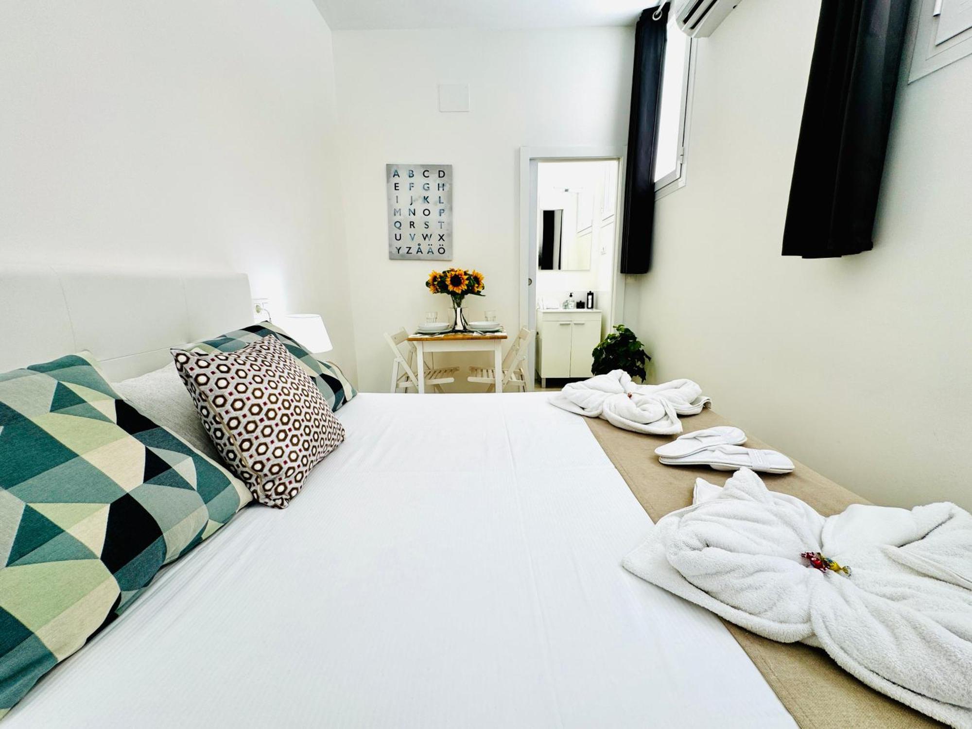 Cinco Torres Suites Madrid Exteriér fotografie