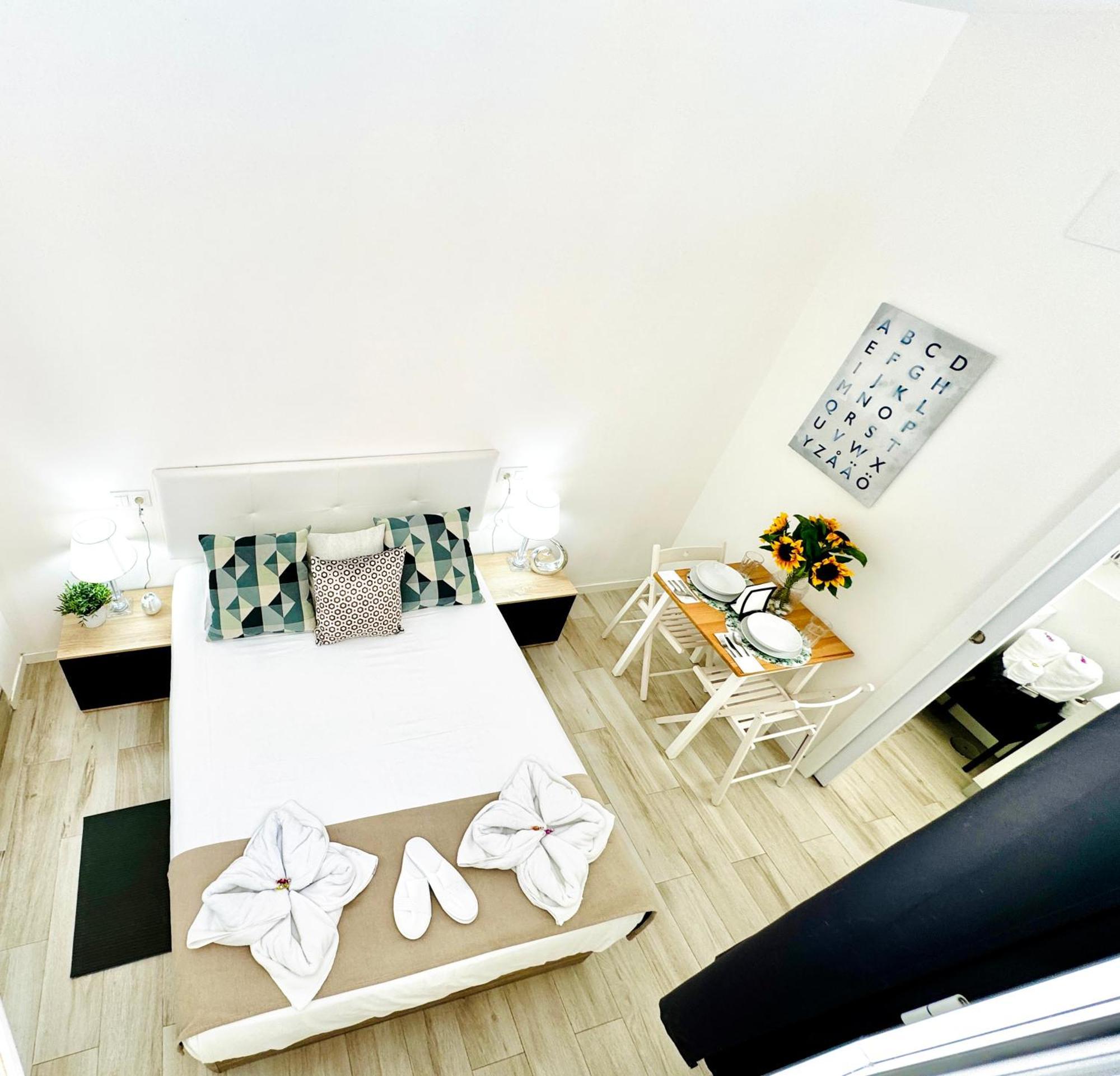 Cinco Torres Suites Madrid Exteriér fotografie