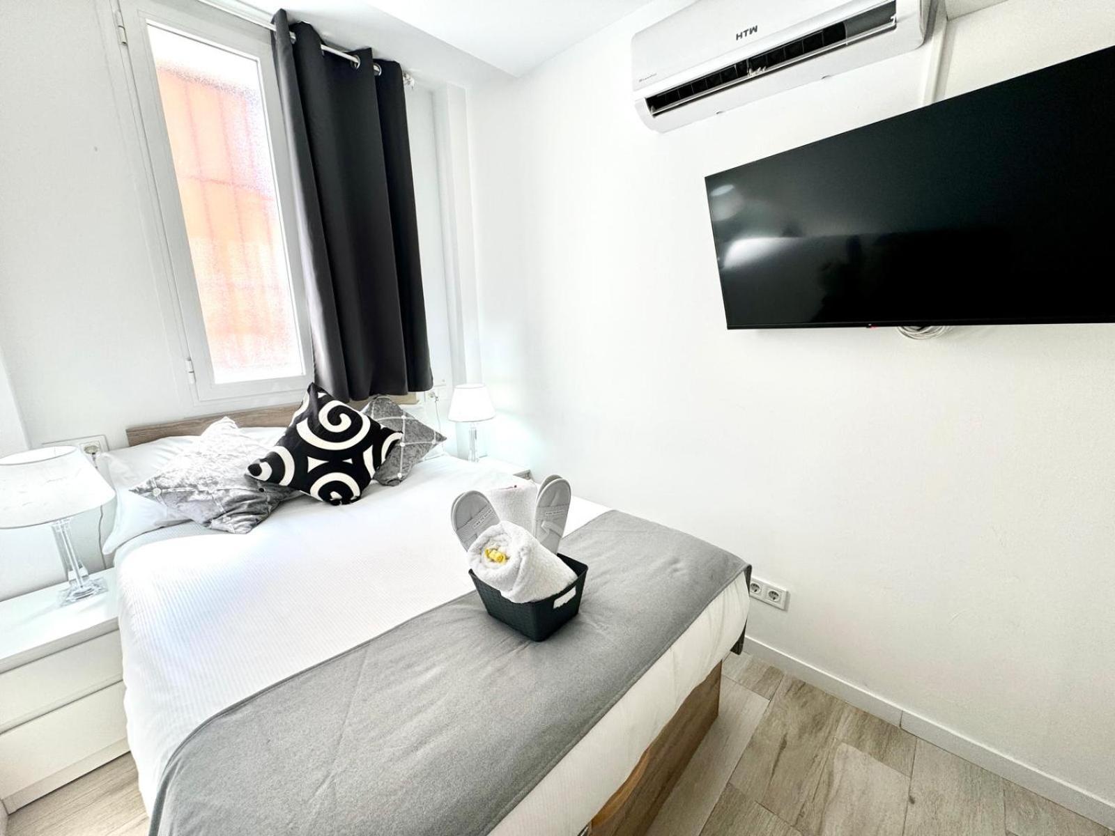 Cinco Torres Suites Madrid Exteriér fotografie
