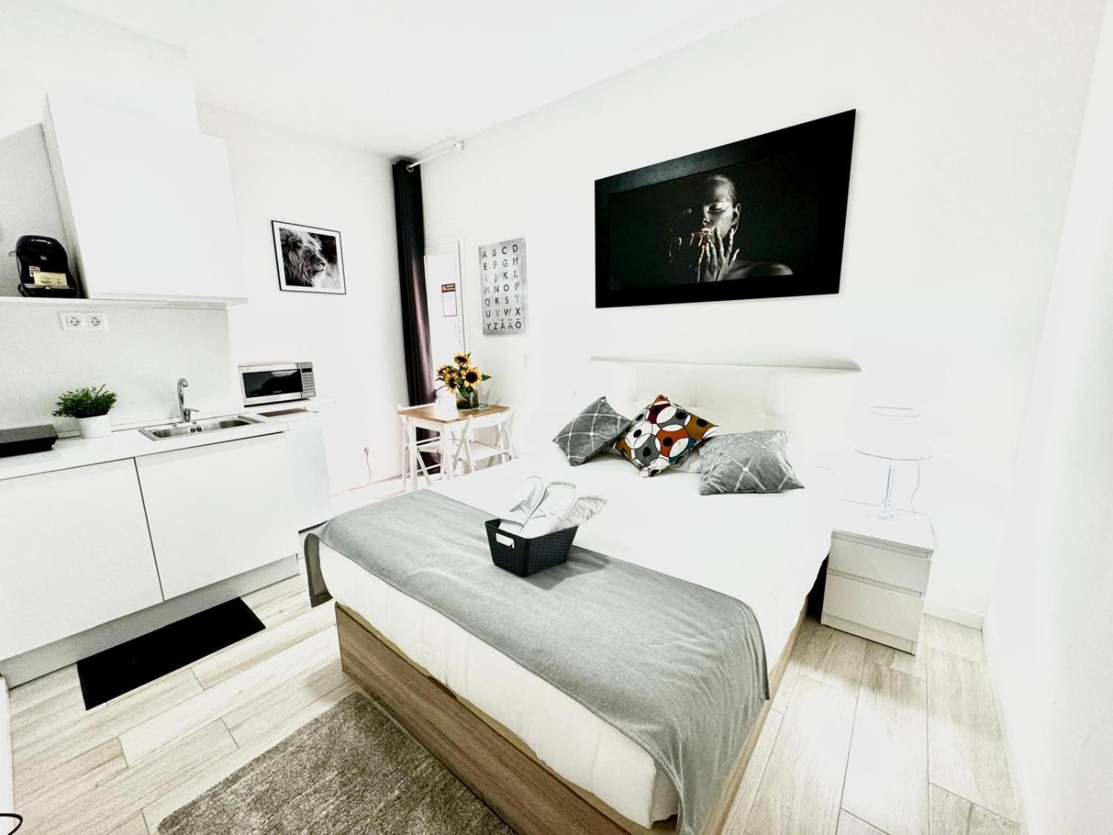 Cinco Torres Suites Madrid Exteriér fotografie